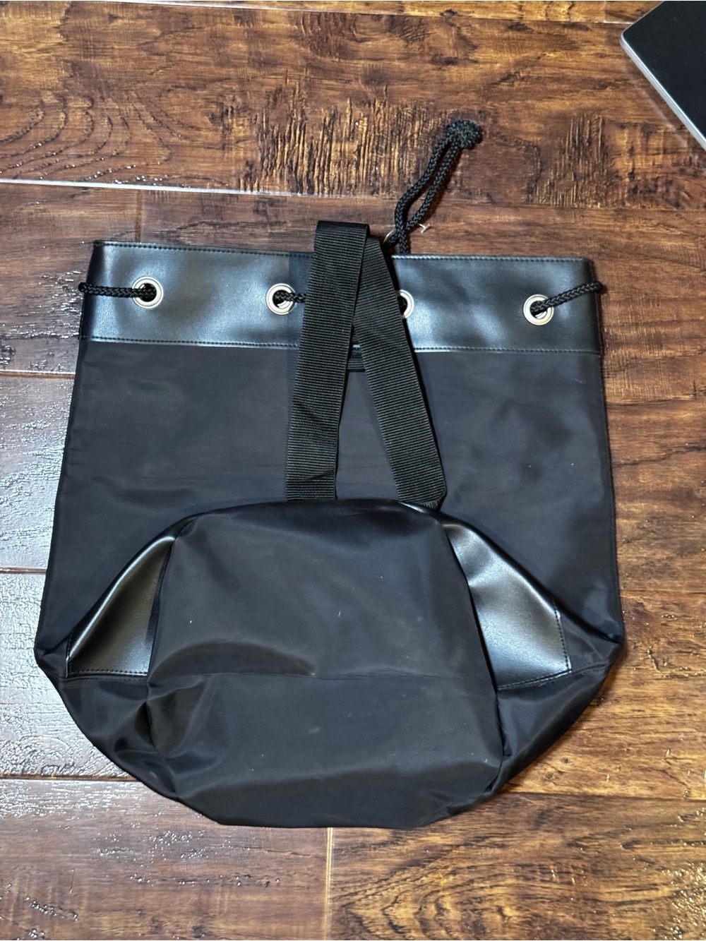 Black U.S. Navy Drawstring Backpack - Picture 2 of 3